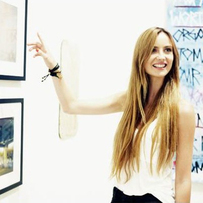 Tour at the Rox Gallery; photo by Carlo Calope