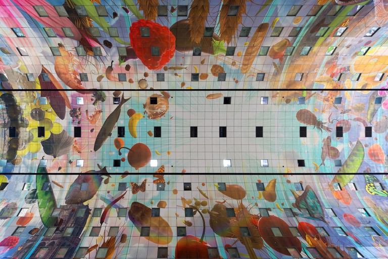 The ceiling of the Markthal is the largest artwork in the Netherlands at 11.000 m2. ©Ossip van Duivenbode