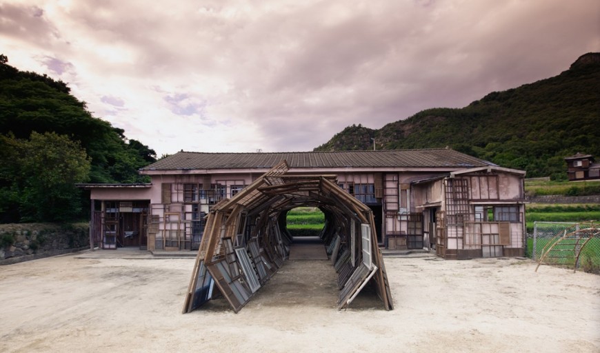 Further Memory, 2010 Installation: Old wooden windows, wooden fittings Setouchi International Art Festival: 100-Day Art and Sea Adventure, Teshima, Japan Photo by Sunhi Mang © ARS, New York, 2020 and the artist