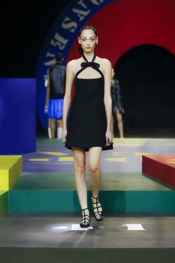 Dior（ディオール）セーター スプリングコレクション2022 Dior spring summer 2022 collection | TWELV MAGAZINE
