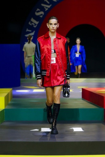 Dior（ディオール）セーター スプリングコレクション2022 Dior spring summer 2022 collection | TWELV MAGAZINE